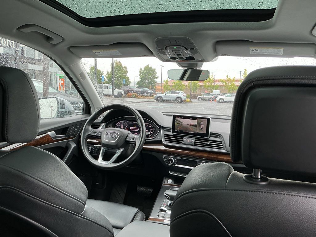 Thumbnail: 2019 Audi Q5 - 2