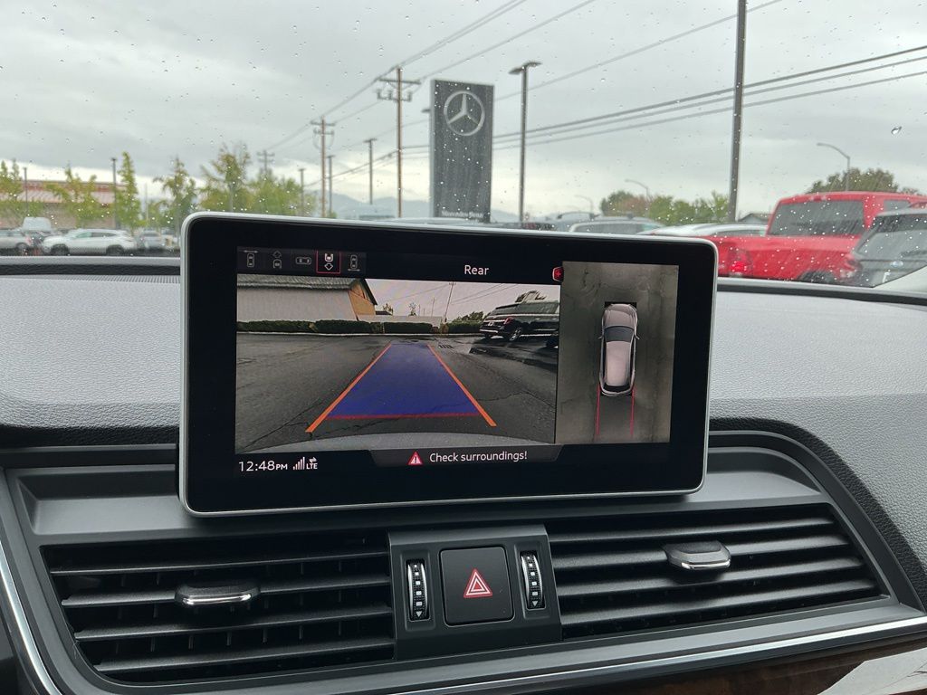 Thumbnail: 2019 Audi Q5 - 32