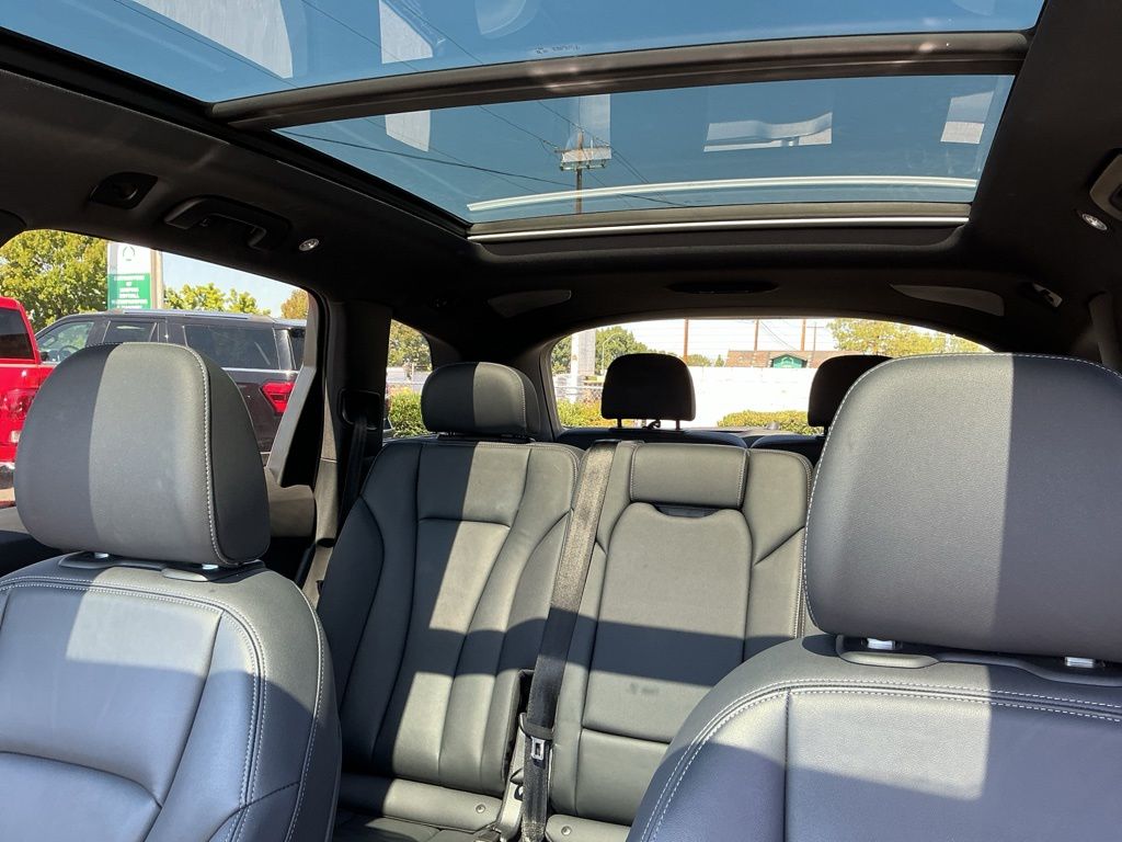 Thumbnail: 2025 Audi Q7 - 21