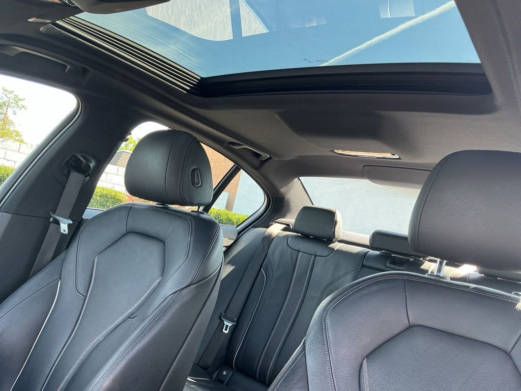Thumbnail: 2018 BMW 5 Series - 22