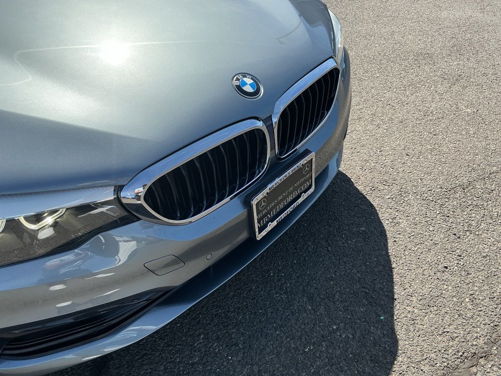 Thumbnail: 2018 BMW 5 Series - 18