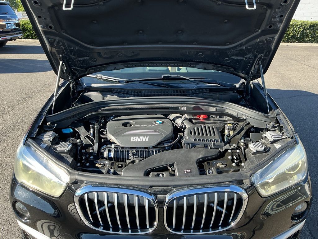 Thumbnail: 2016 BMW X1 - 8
