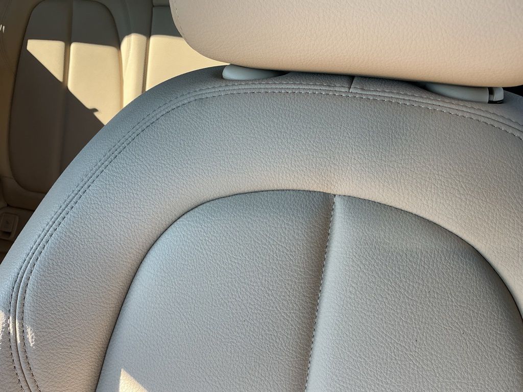 Thumbnail: 2016 BMW X1 - 21