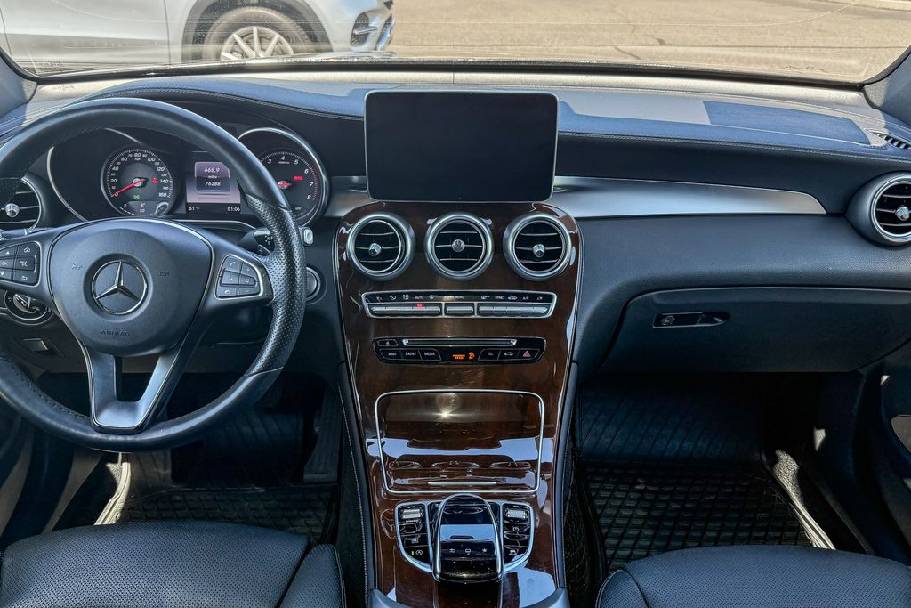 Thumbnail: 2016 Mercedes-Benz GLC - 2