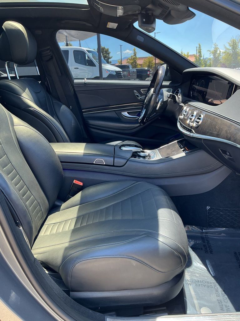 Thumbnail: 2019 Mercedes-Benz S-Class - 33