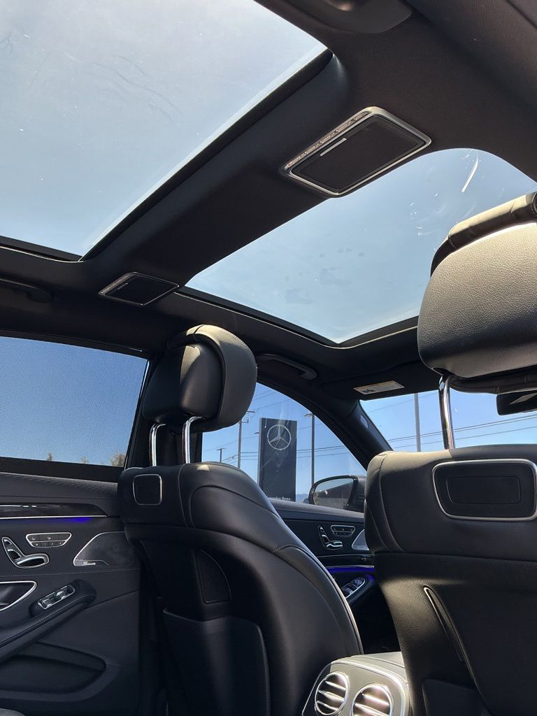 Thumbnail: 2019 Mercedes-Benz S-Class - 29