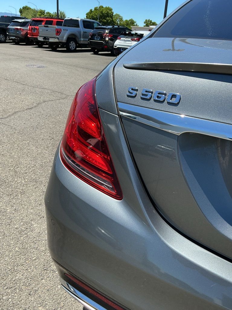 Thumbnail: 2019 Mercedes-Benz S-Class - 37