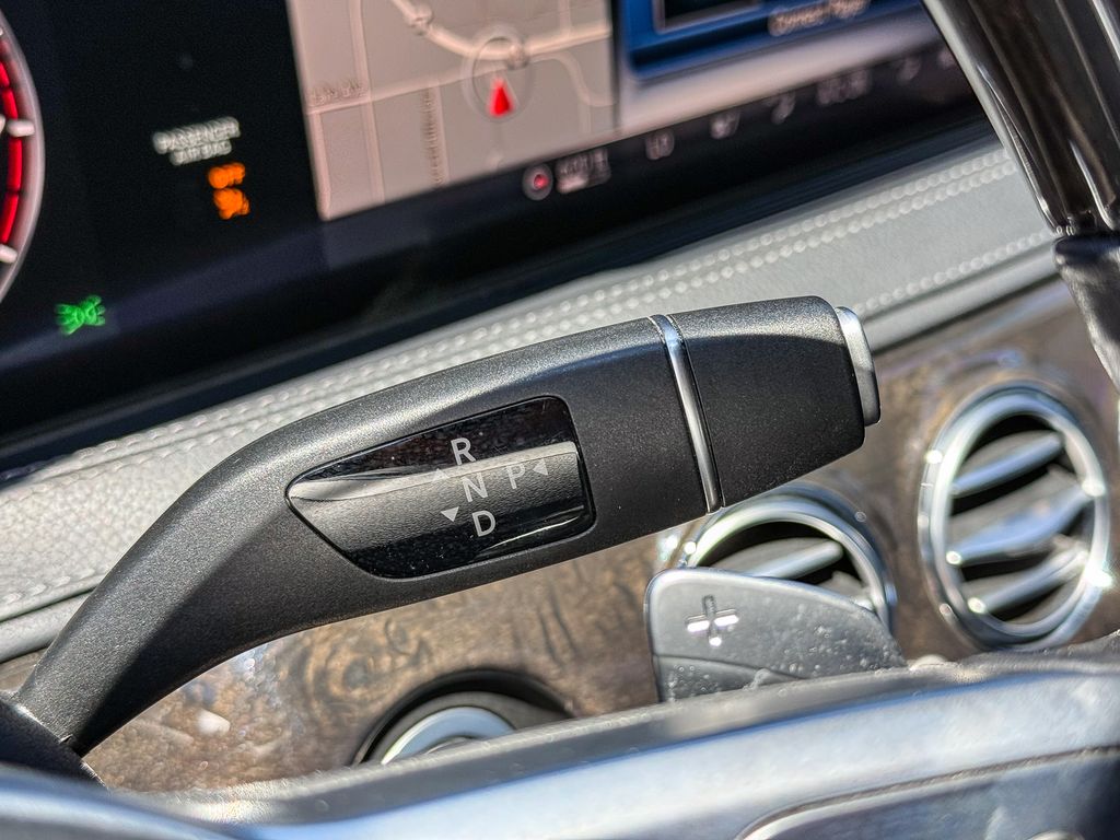 Thumbnail: 2019 Mercedes-Benz S-Class - 13