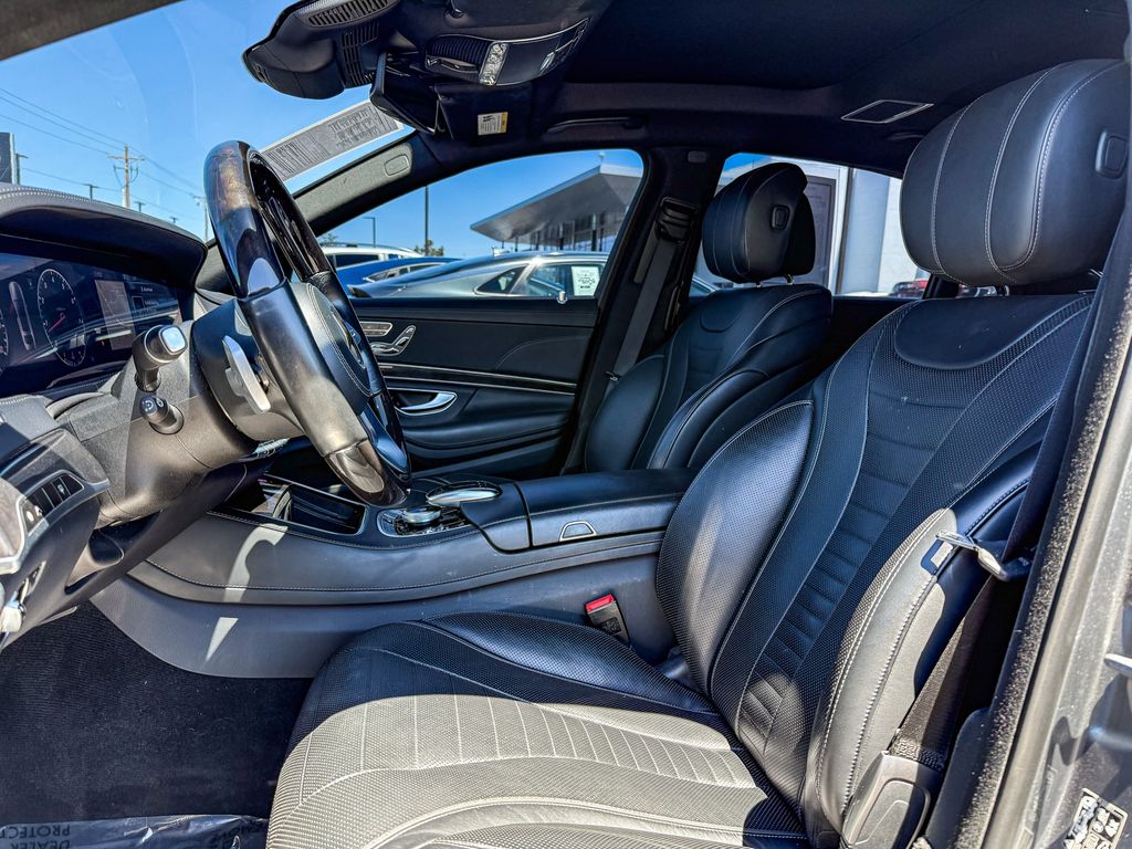 Thumbnail: 2019 Mercedes-Benz S-Class - 10