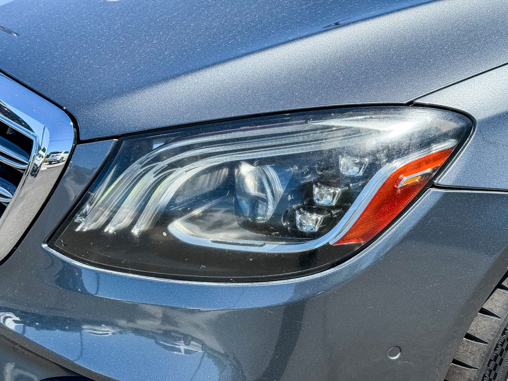 Thumbnail: 2019 Mercedes-Benz S-Class - 16