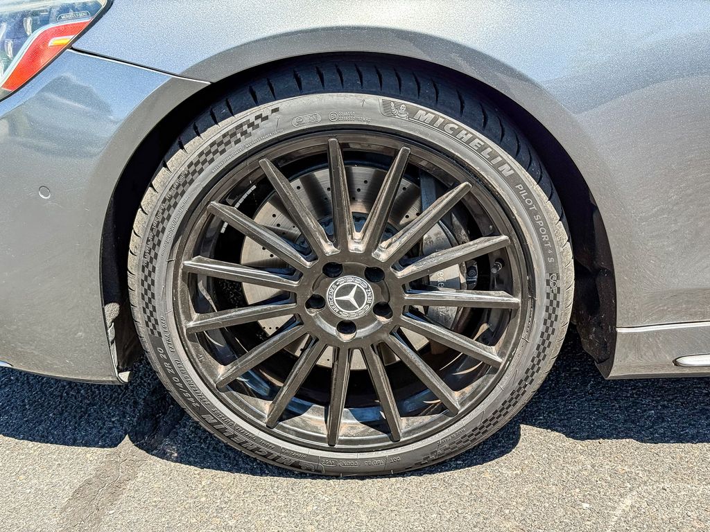 Thumbnail: 2019 Mercedes-Benz S-Class - 21