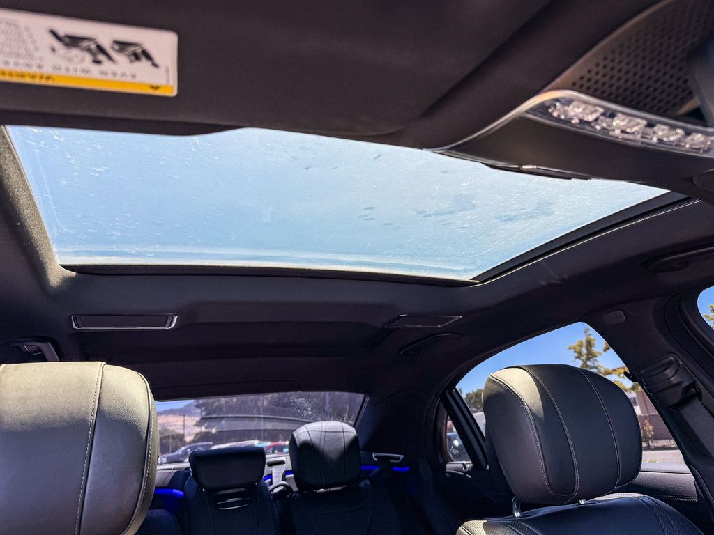 Thumbnail: 2019 Mercedes-Benz S-Class - 23