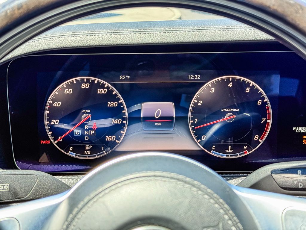 Thumbnail: 2019 Mercedes-Benz S-Class - 14