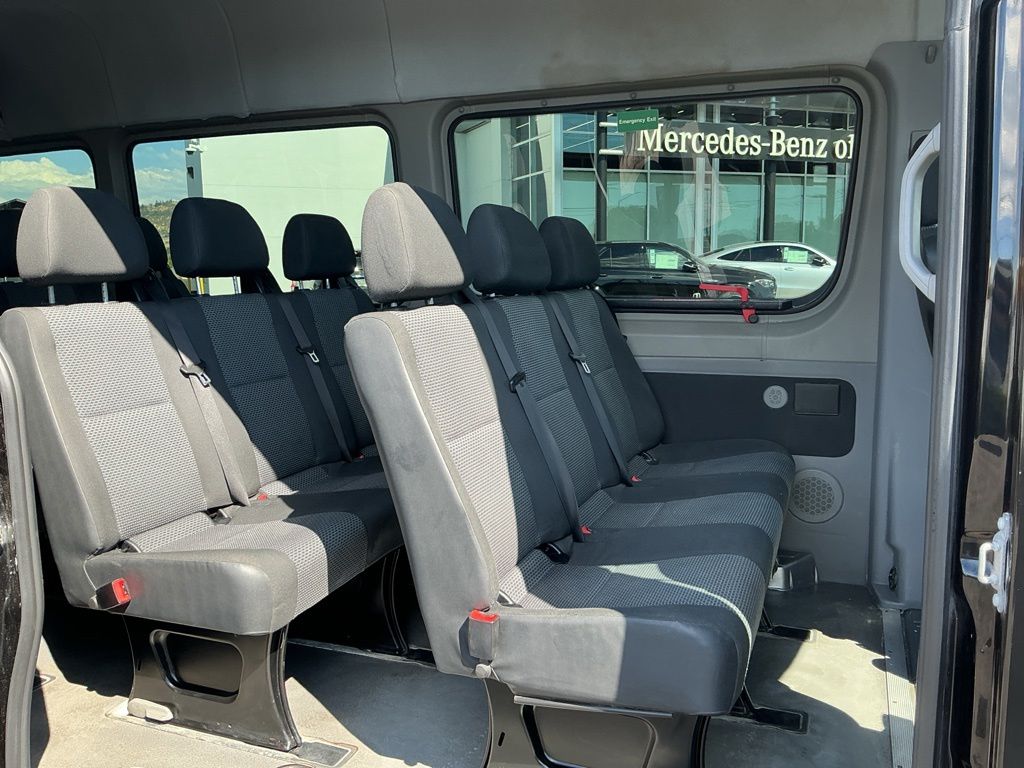 Thumbnail: 2013 Mercedes-Benz Sprinter - 23