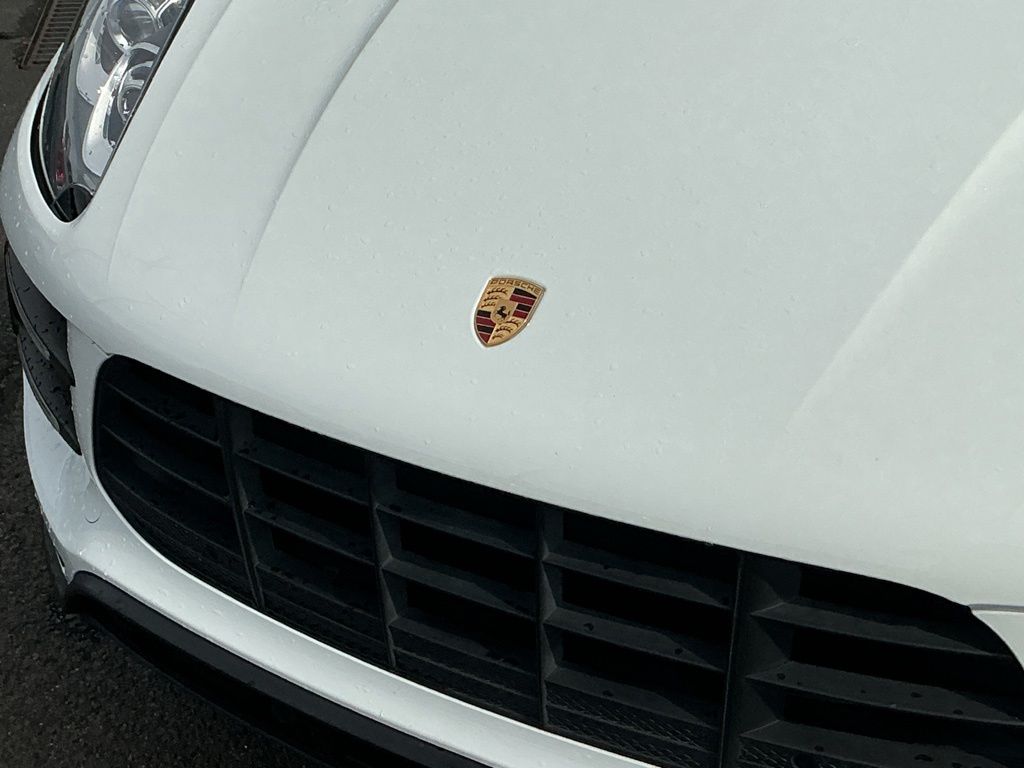 Thumbnail: 2015 Porsche Macan - 6