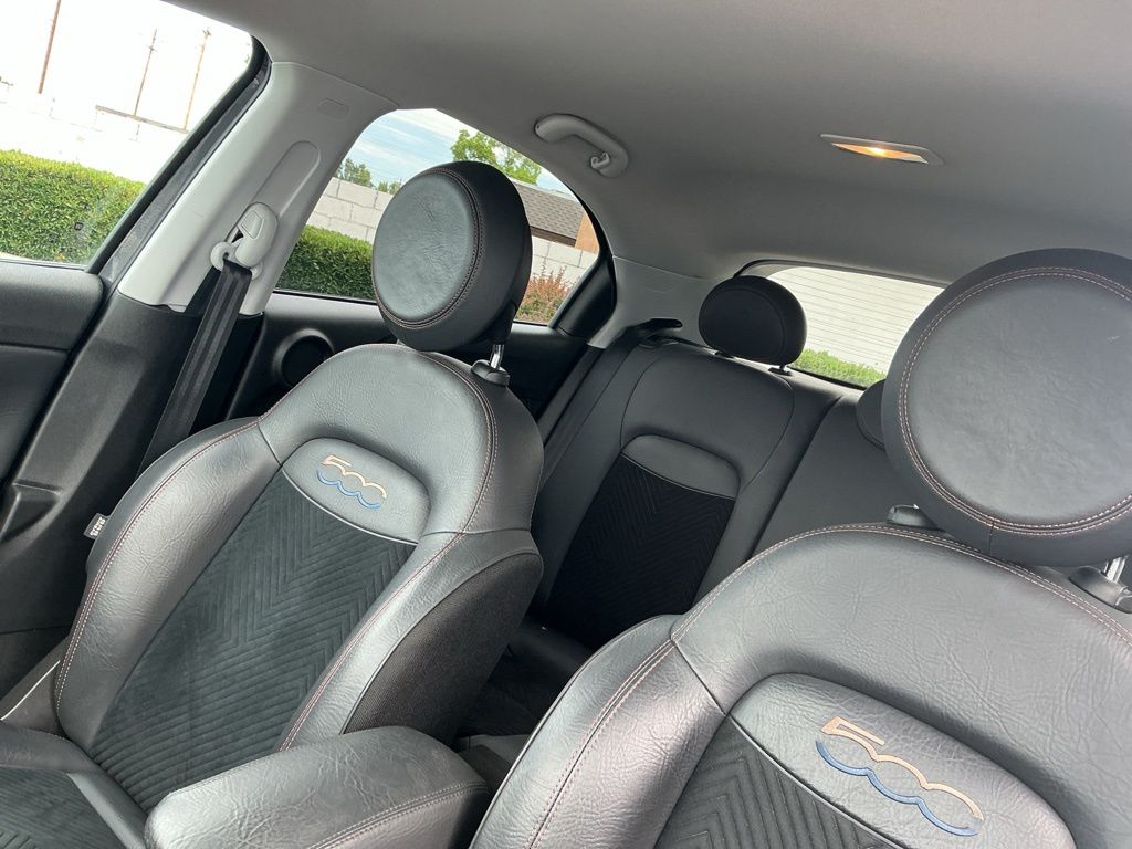 Thumbnail: 2018 Fiat 500X - 10