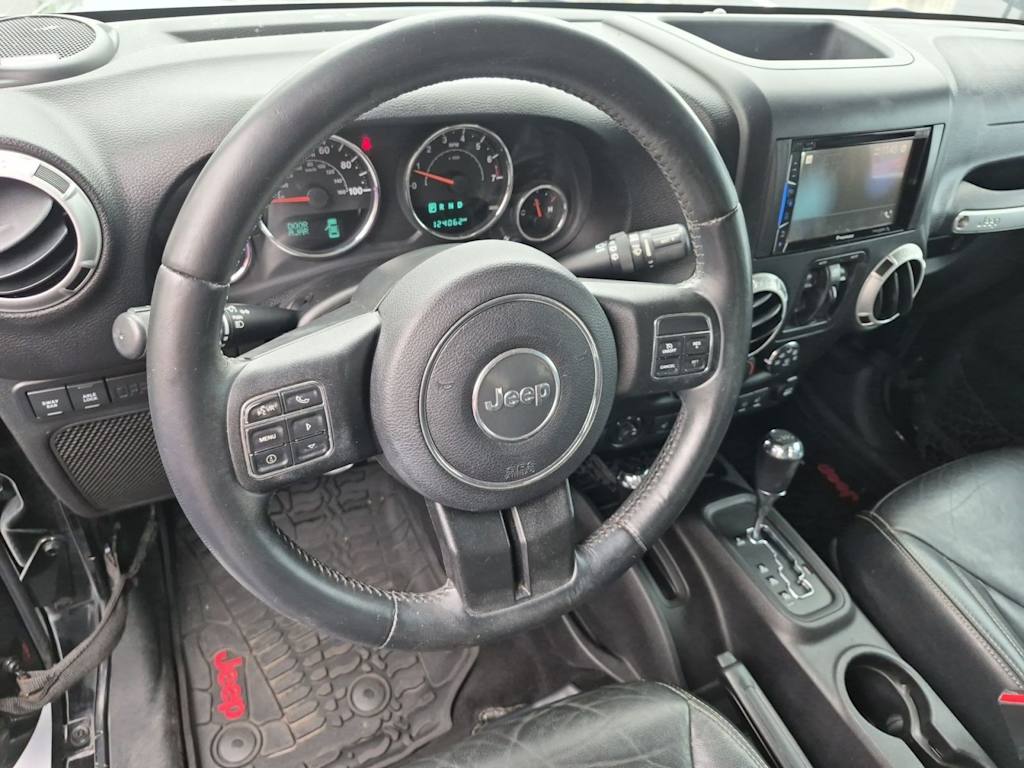 Thumbnail: 2015 Jeep Wrangler - 2