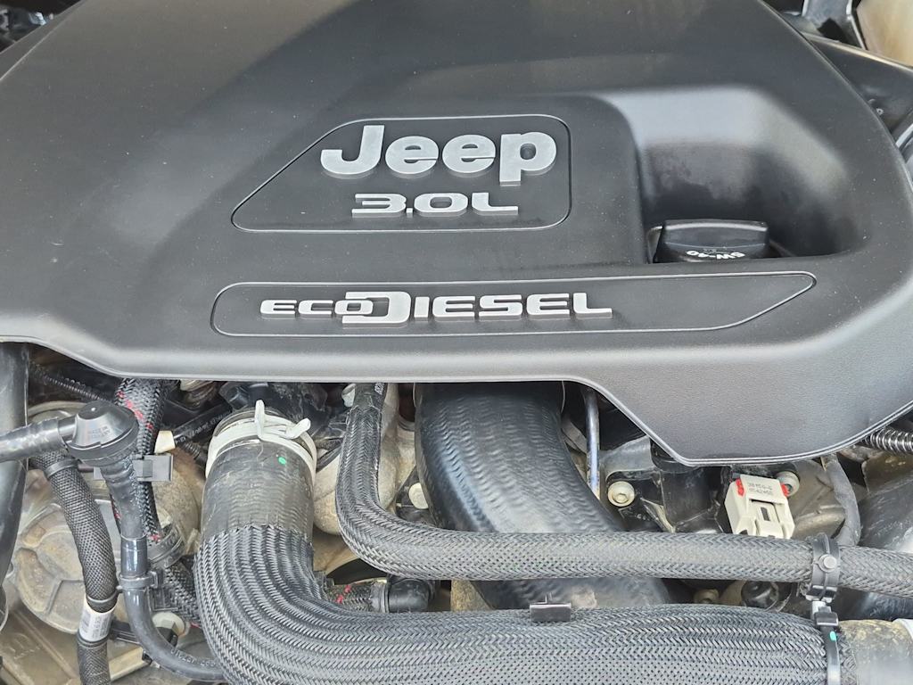 Thumbnail: 2023 Jeep Wrangler - 5