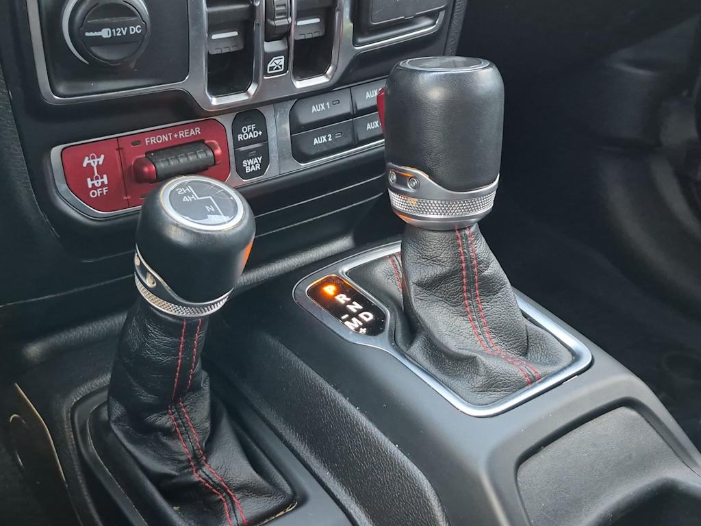 Thumbnail: 2023 Jeep Wrangler - 25