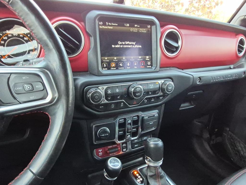 Thumbnail: 2023 Jeep Wrangler - 10