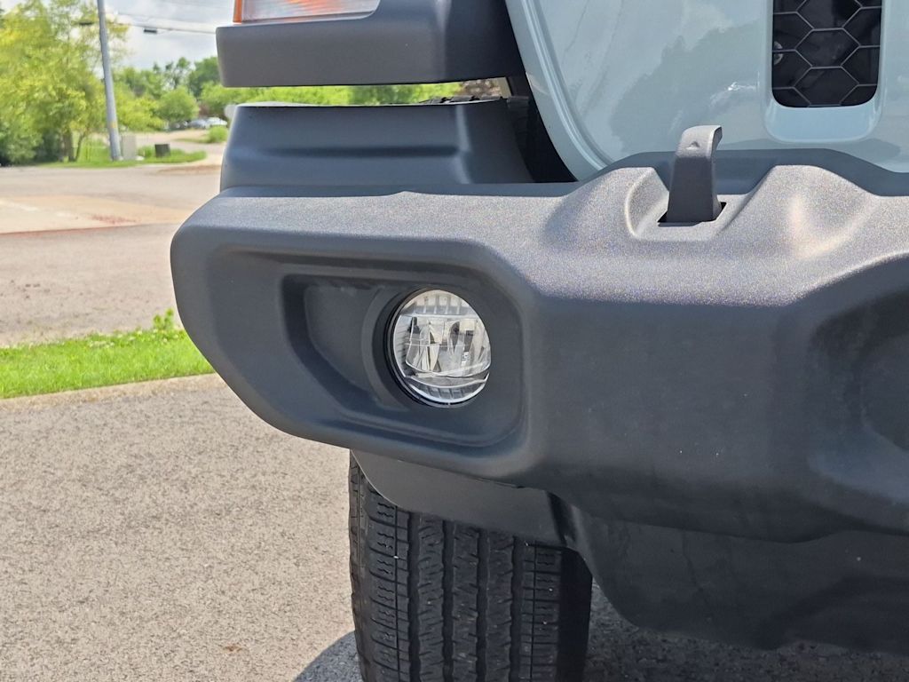 Thumbnail: 2024 Jeep Wrangler - 17