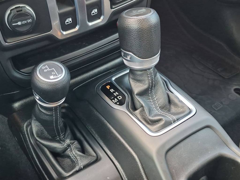Thumbnail: 2024 Jeep Wrangler - 16
