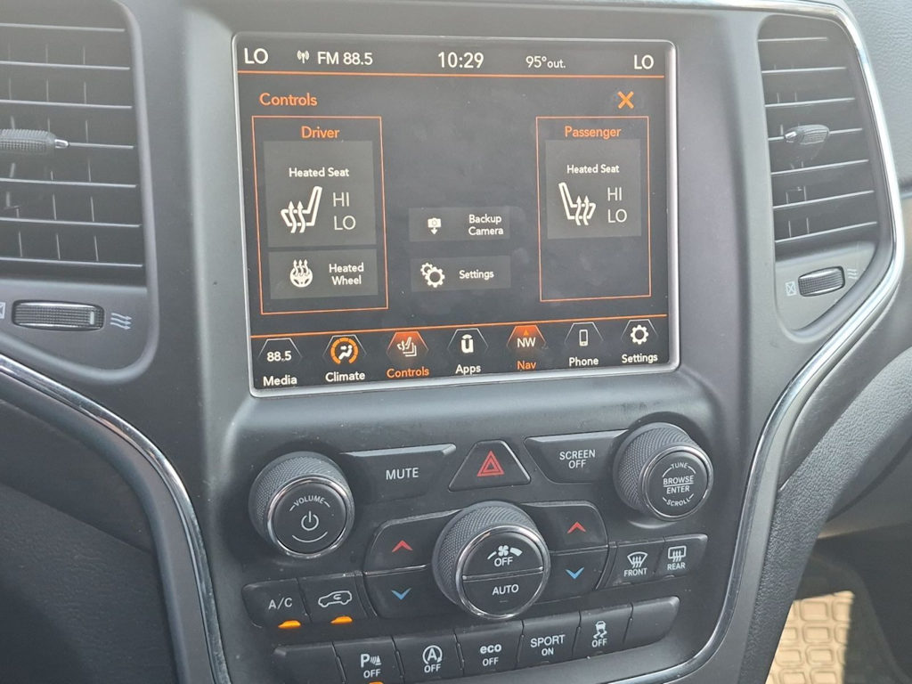 Thumbnail: 2018 Jeep Grand Cherokee - 12