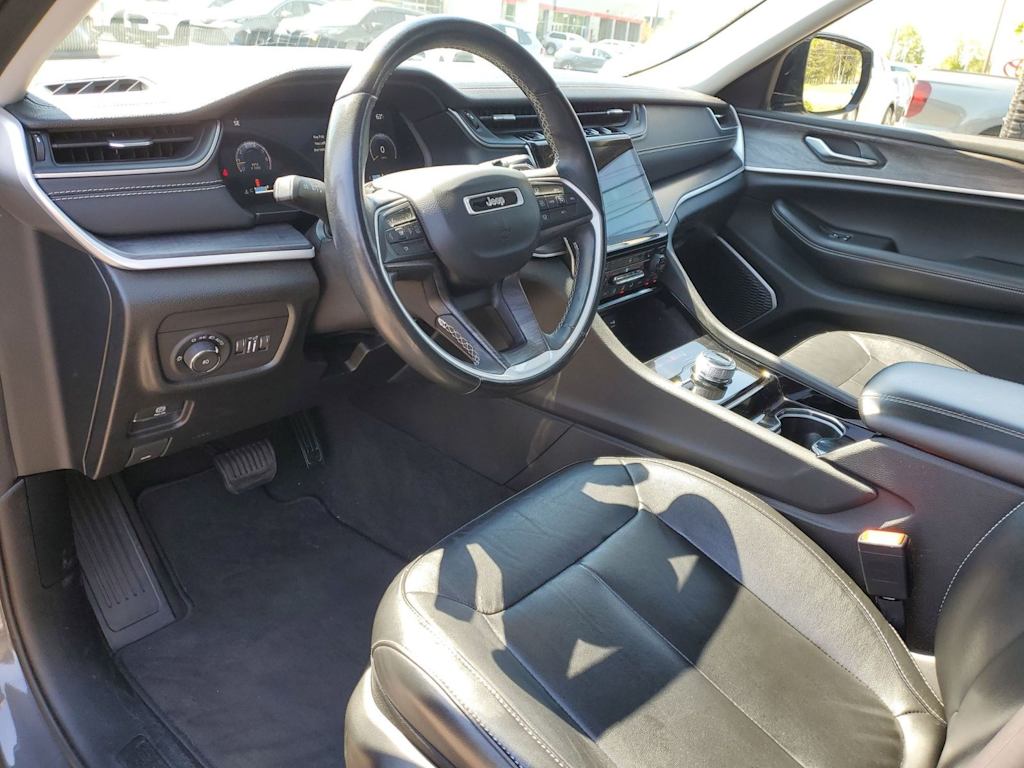 Thumbnail: 2021 Jeep Grand Cherokee L - 2
