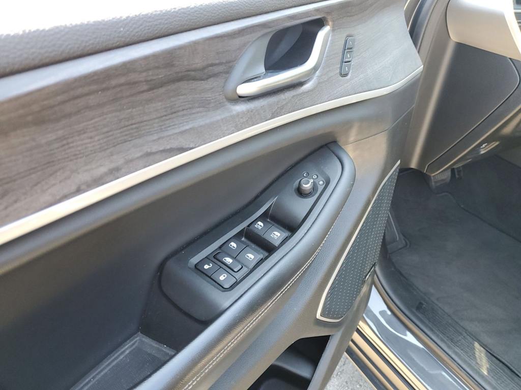 Thumbnail: 2021 Jeep Grand Cherokee L - 23