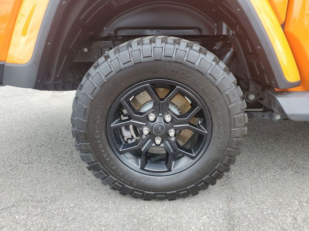 Thumbnail: 2025 Jeep Gladiator - 15