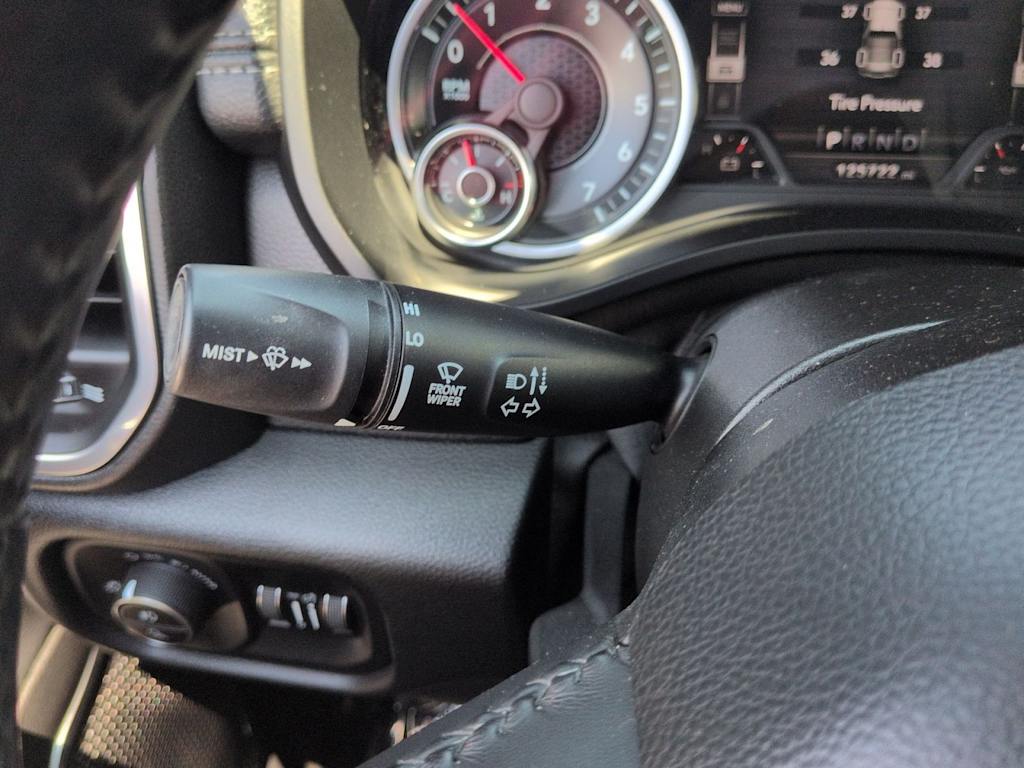 Thumbnail: 2021 RAM 1500 - 32