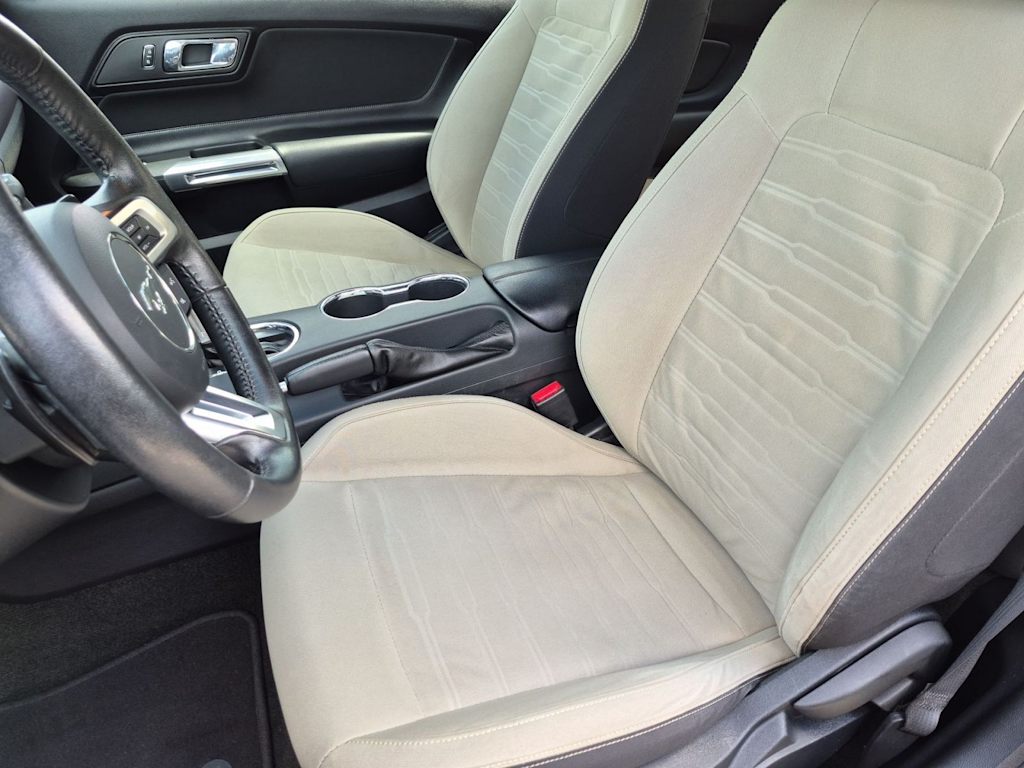 Thumbnail: 2016 Ford Mustang - 11
