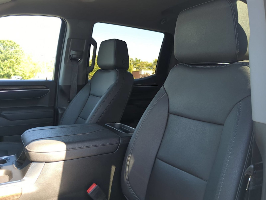 Thumbnail: 2023 Chevrolet Silverado 1500 - 11