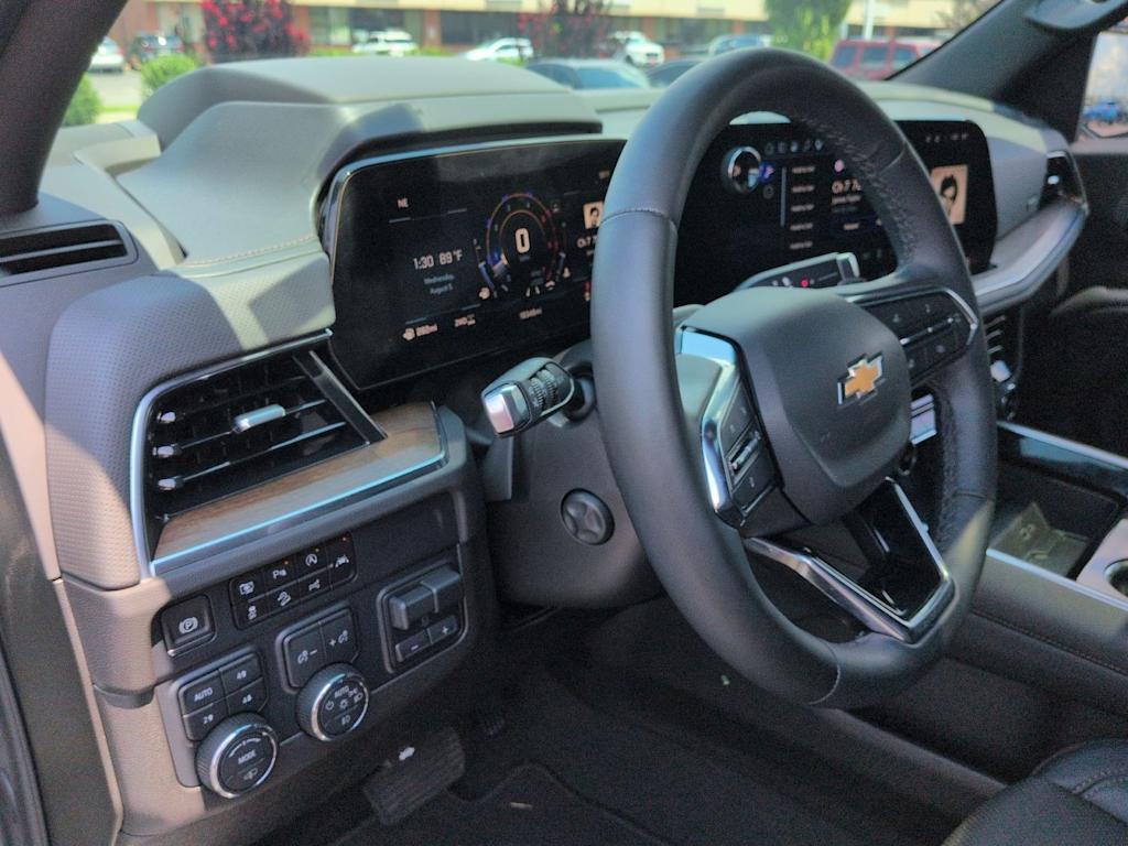 Thumbnail: 2025 Chevrolet Tahoe - 2
