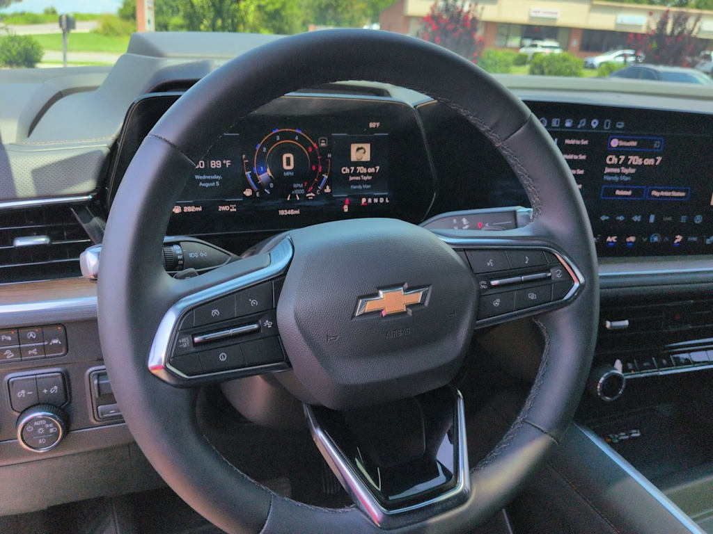 Thumbnail: 2025 Chevrolet Tahoe - 10
