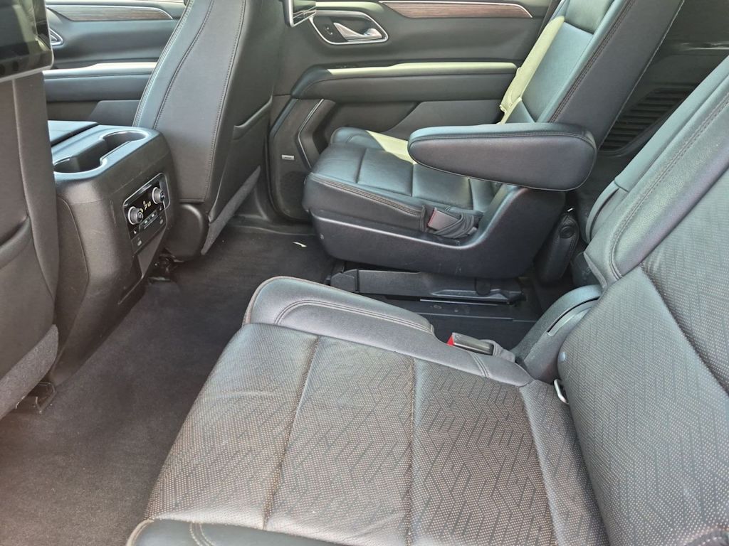 Thumbnail: 2021 Chevrolet Tahoe - 10