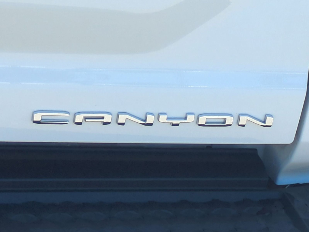 Thumbnail: 2026 GMC Canyon - 24