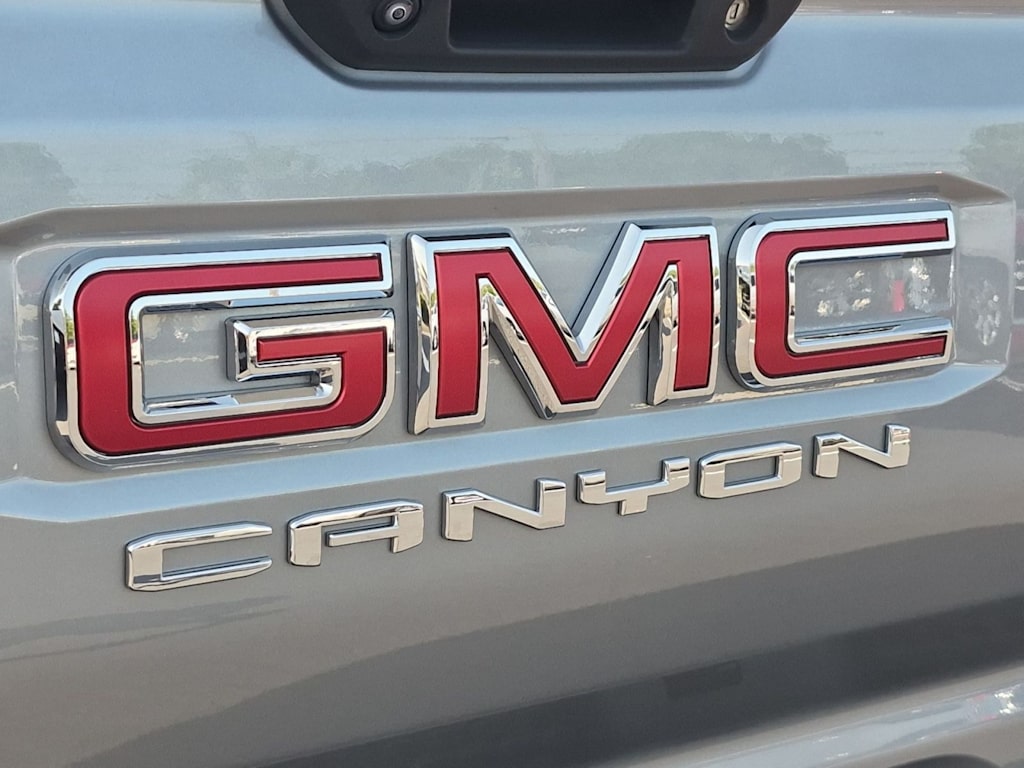 Thumbnail: 2024 GMC Canyon - 25