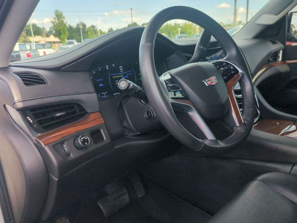 Thumbnail: 2017 Cadillac Escalade - 2