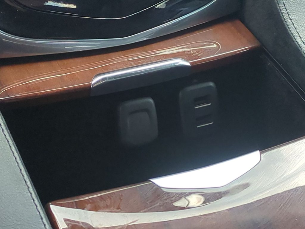 Thumbnail: 2017 Cadillac Escalade - 34