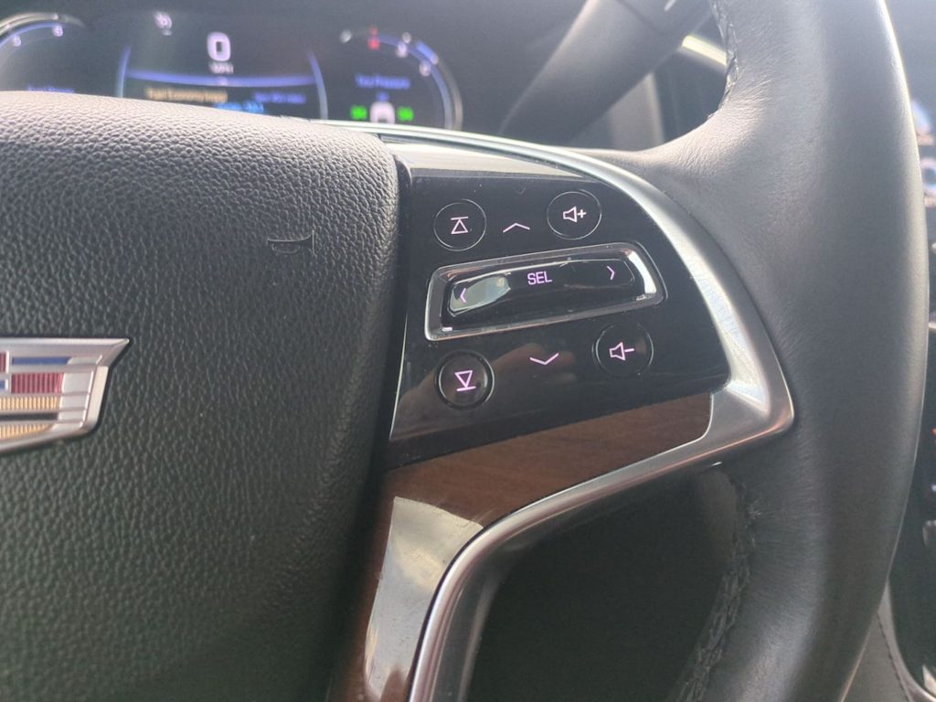 Thumbnail: 2017 Cadillac Escalade - 29