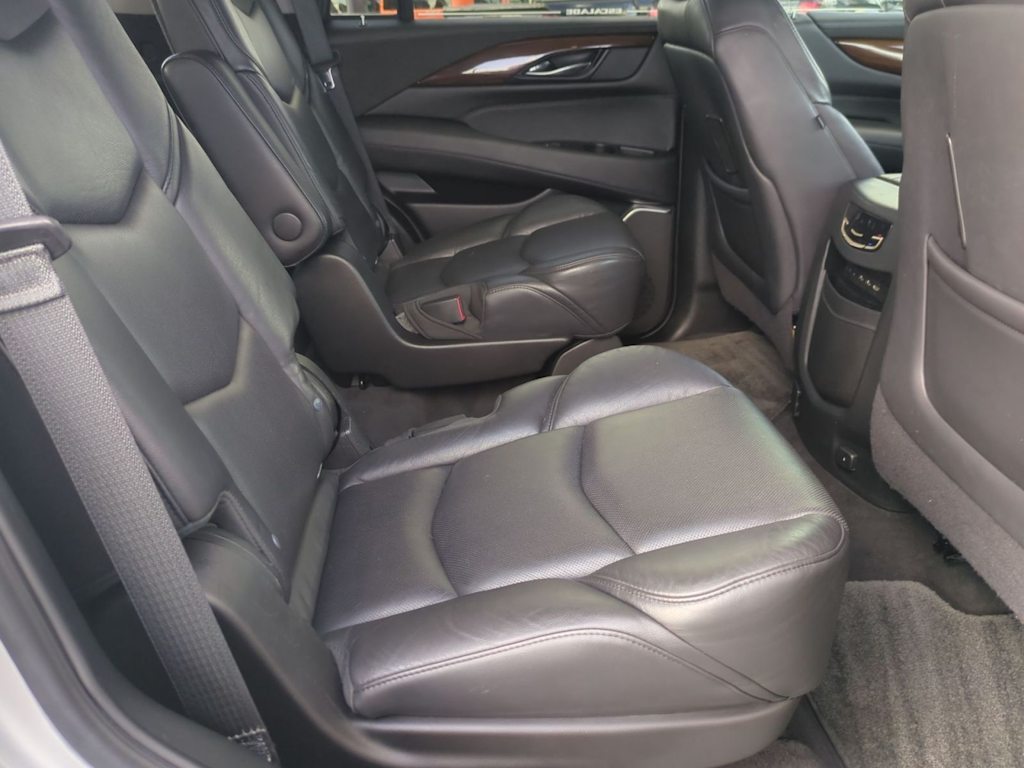 Thumbnail: 2020 Cadillac Escalade - 28