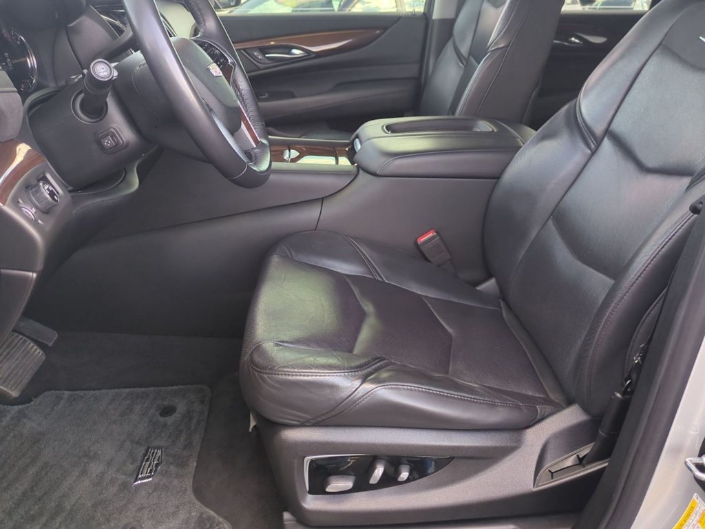 Thumbnail: 2020 Cadillac Escalade - 10
