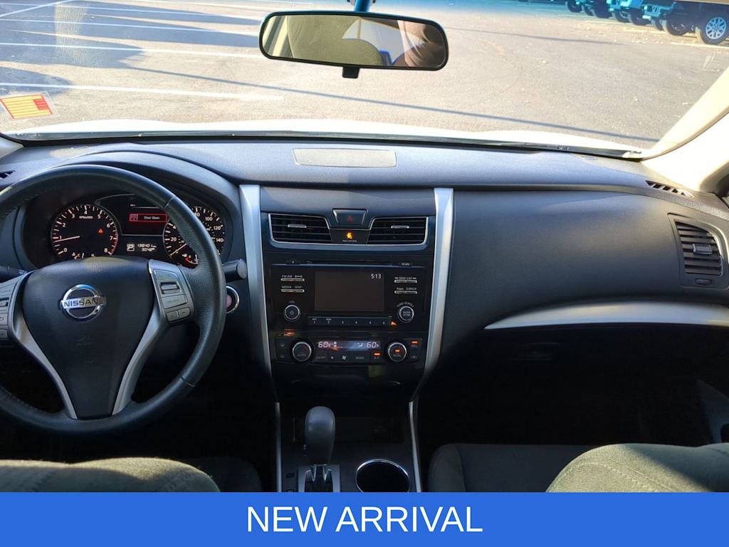 Thumbnail: 2015 Nissan Altima - 2