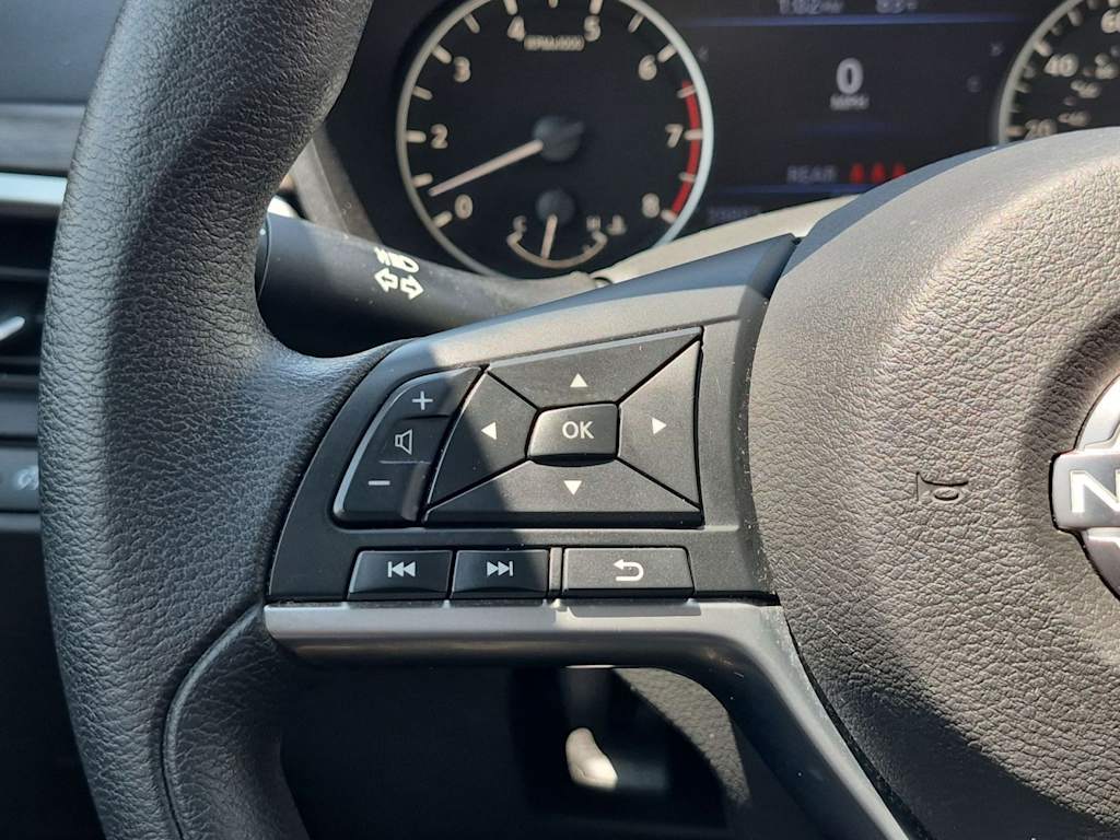 Thumbnail: 2025 Nissan Altima - 28