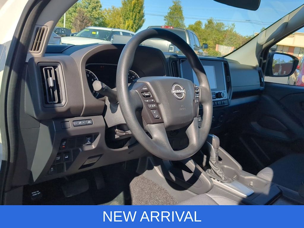 Thumbnail: 2025 Nissan Frontier - 2