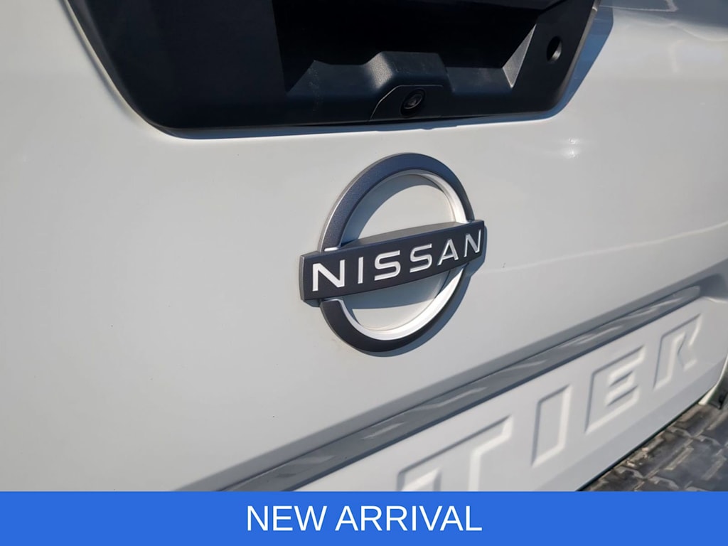Thumbnail: 2025 Nissan Frontier - 7