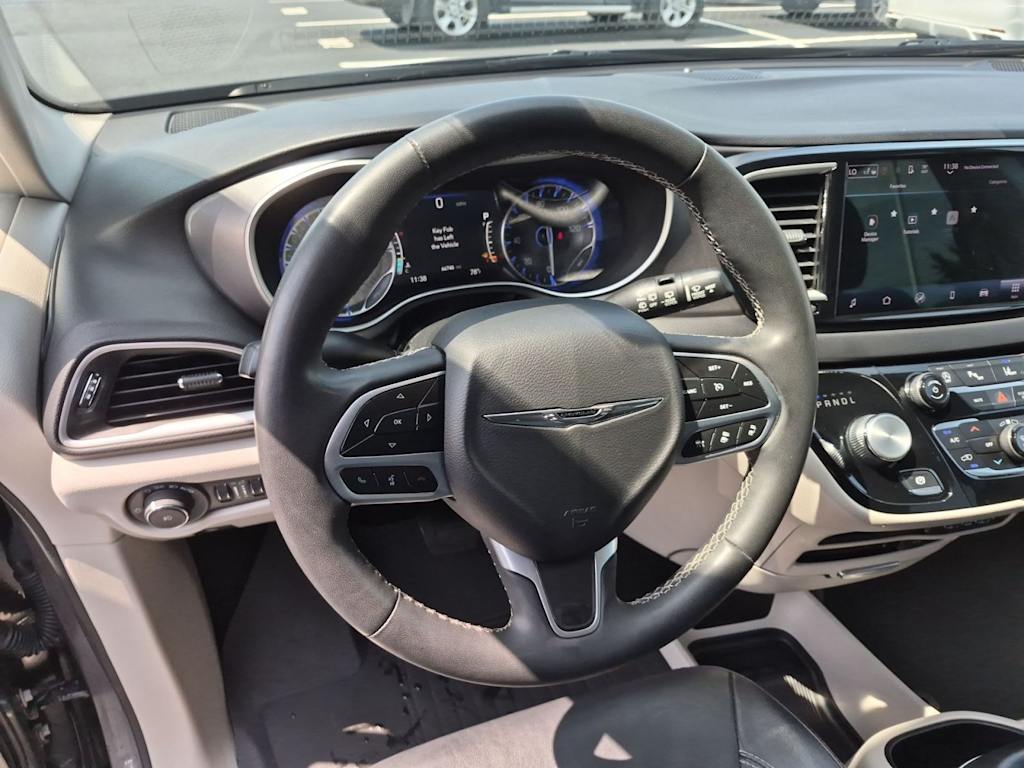 Thumbnail: 2022 Chrysler Pacifica - 2