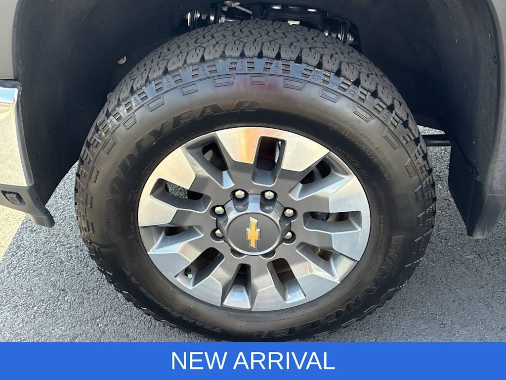 Thumbnail: 2024 Chevrolet Silverado 2500 - 8