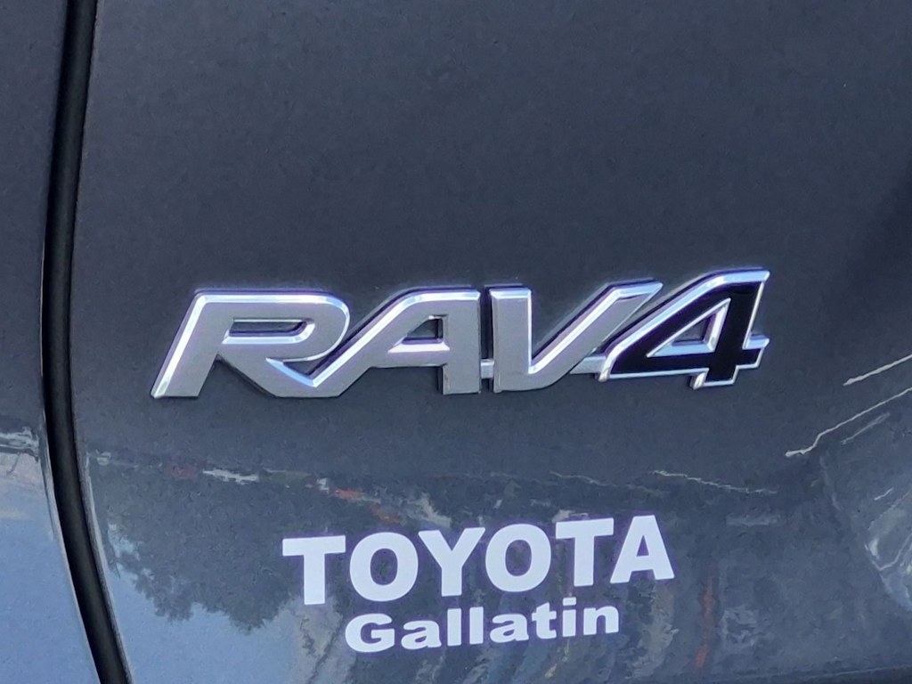 Thumbnail: 2025 Toyota RAV4 - 24